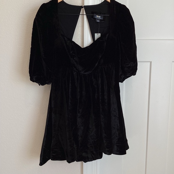 ❌Sold - Maeve Velvet Sweetheart Mini Dress Anthropologie - Picture 6 of 15